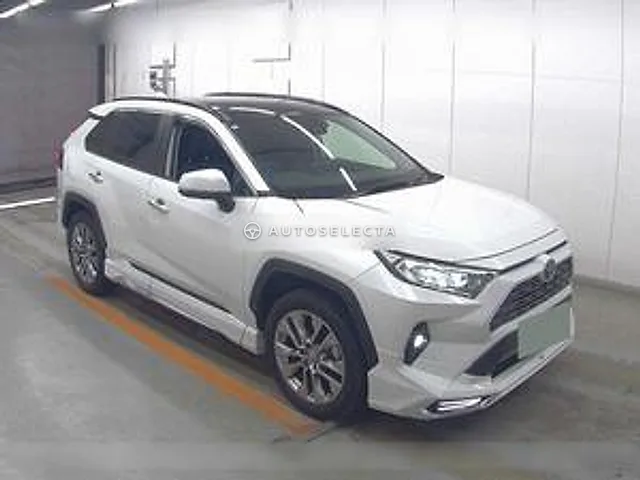 Toyota RAV4 2024, auction grade 5