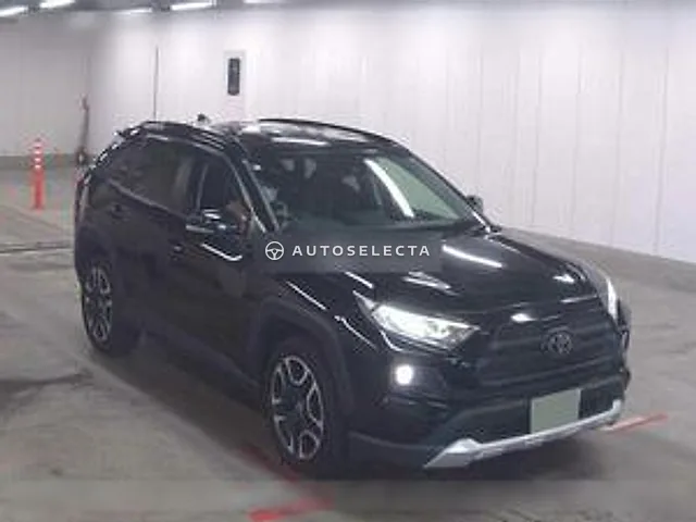 Toyota RAV4 2021, auction grade 4.5