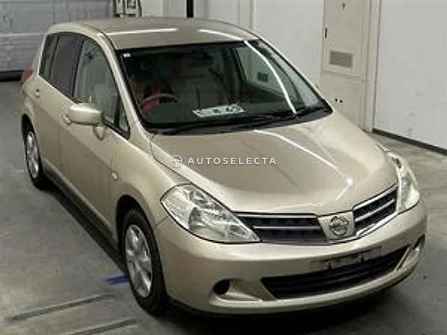 Nissan Tiida 2010, auction grade 4