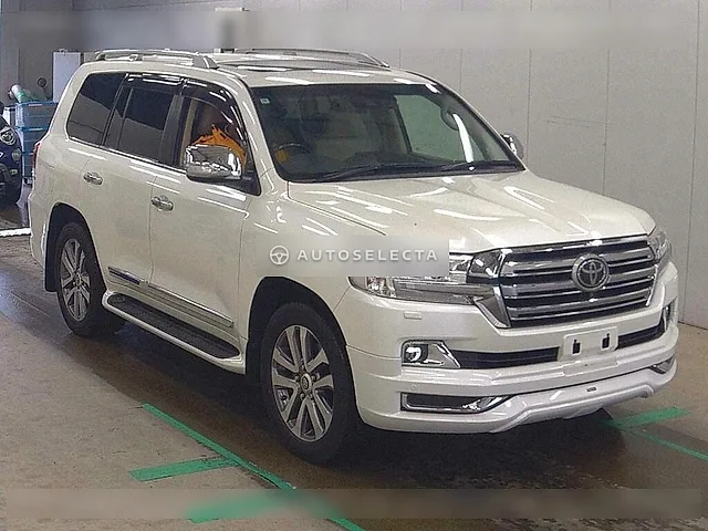 Toyota Land Cruiser 2018, auction grade 4.5