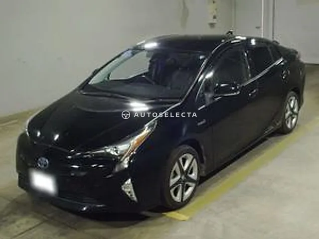 Toyota Prius 2018, auction grade 3