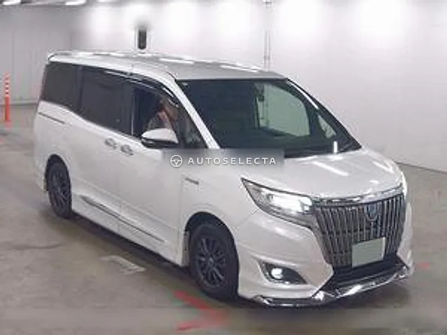 Toyota Esquire 2017, auction grade 4