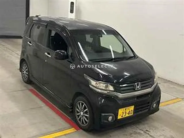 Honda N-WGN 2014, auction grade 3.5