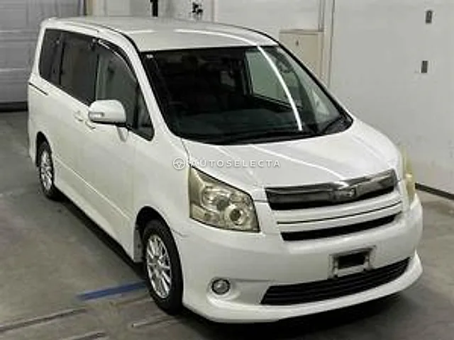 Toyota Noah 2008, auction grade 3.5