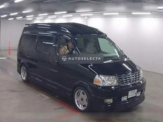 Toyota Grand Hiace 2005, auction grade 4