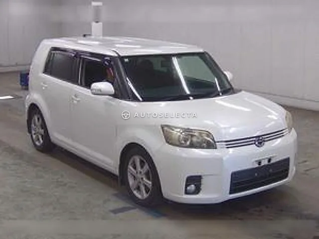 Toyota Corolla Rumion 2010, auction grade 3
