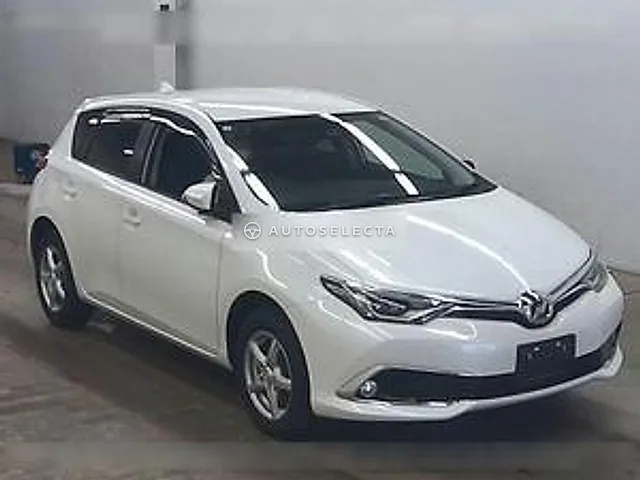 Toyota Auris 2015, auction grade RA