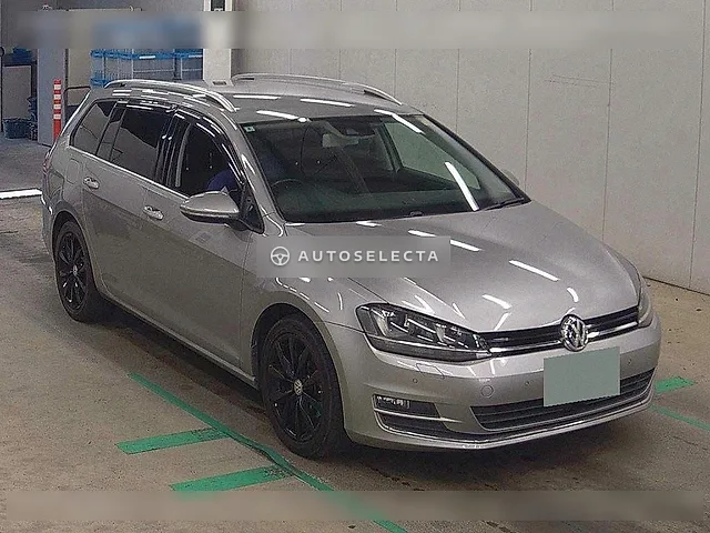 Volkswagen Golf Variant 2015, auction grade 4