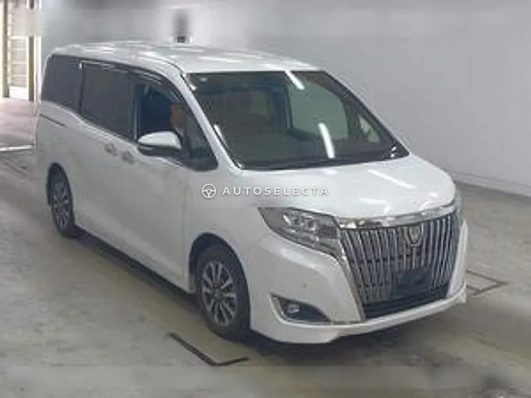 Toyota Esquire 2017, photo 1 of 1