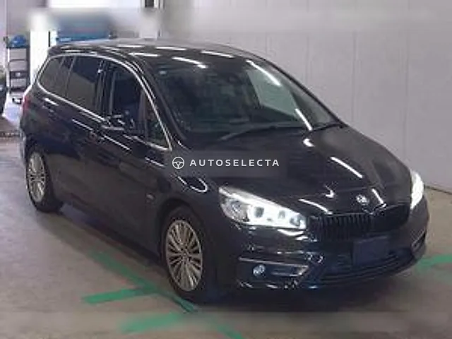 BMW 2 Series 2017, auction grade 4
