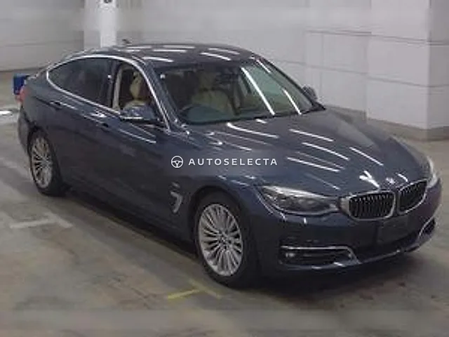 BMW 3 Series 2017, auction grade 4.5