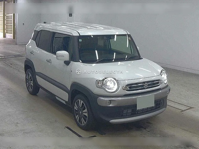 Suzuki Xbee 2025, auction grade 6