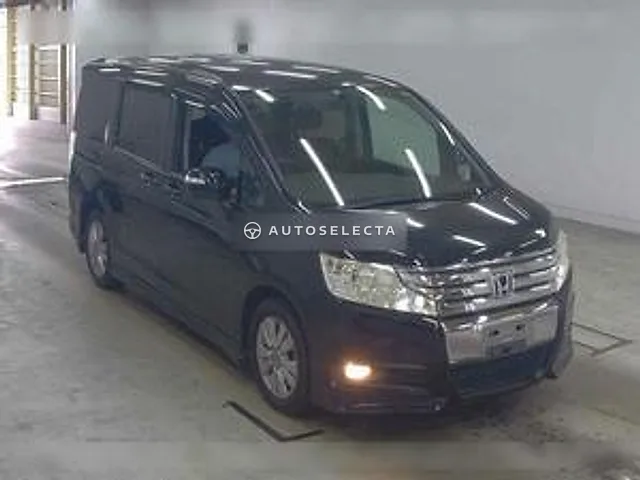 Honda Stepwgn Spada 2009, auction grade 3.5
