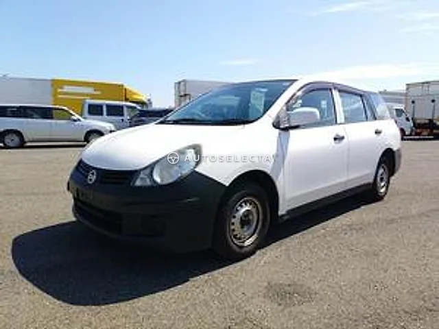Nissan AD 2015
