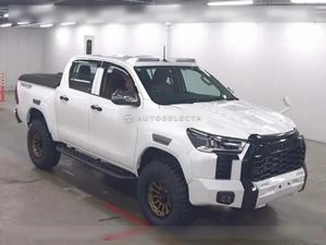 Toyota Hilux 2018, auction grade 4
