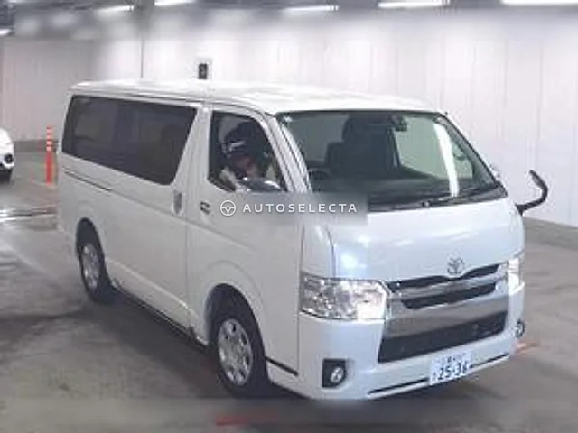 Toyota Hiace Van 2019, auction grade R