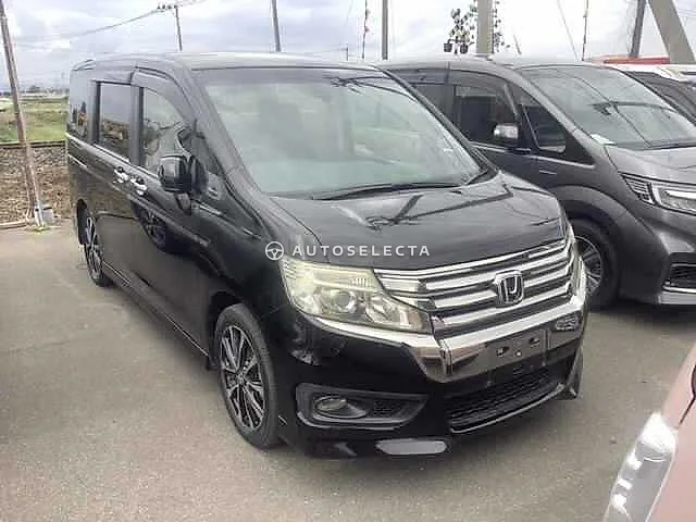 Honda Stepwgn Spada 2013, auction grade 4