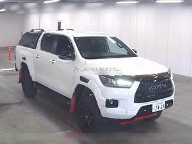 Toyota Hilux GR Sport 2022, auction grade 4.5