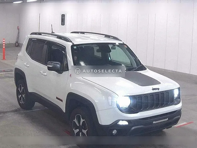 Jeep Renegade 2022, auction grade 4.5