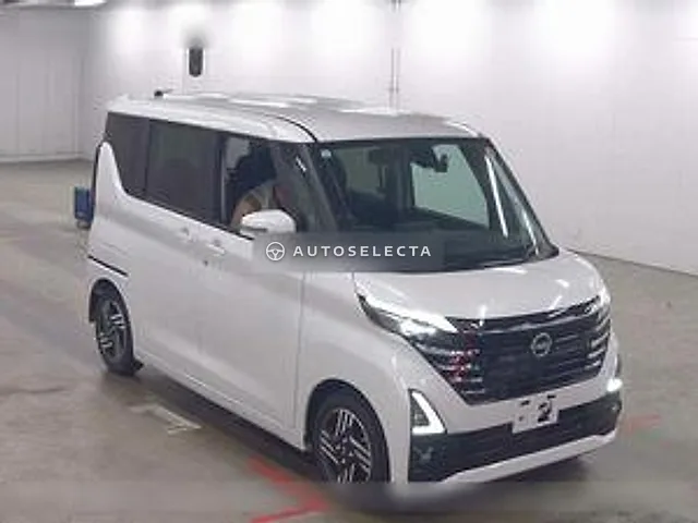 Nissan Roox 2024, auction grade 5