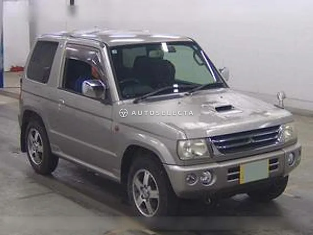 Mitsubishi Pajero Mini 2005, auction grade R