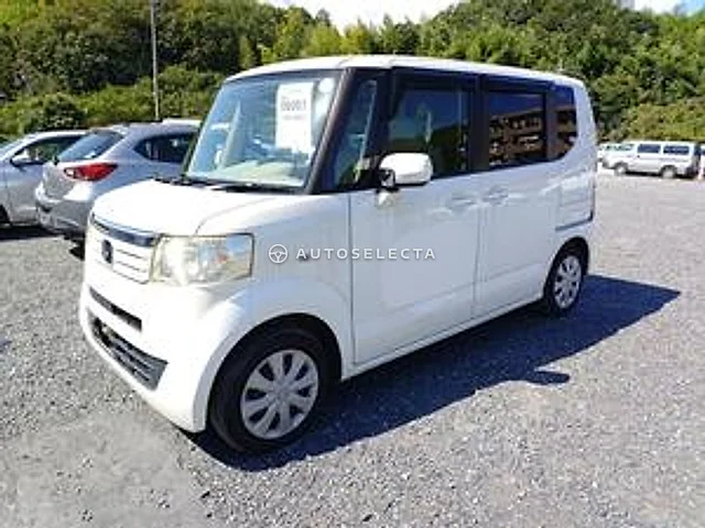 Honda N-BOX+ 2013, auction grade 4