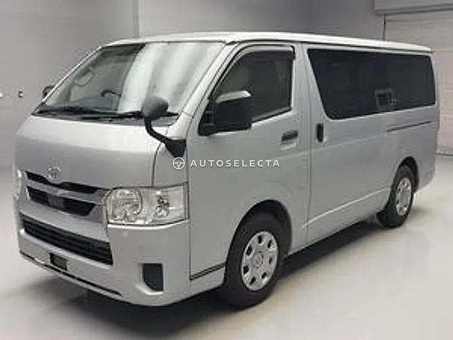 Toyota Hiace Van 2021, auction grade 3.5
