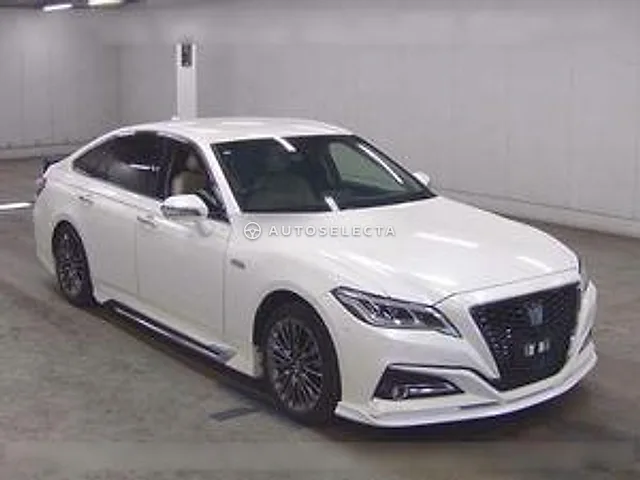 Toyota Crown Hybrid 2018, auction grade 4