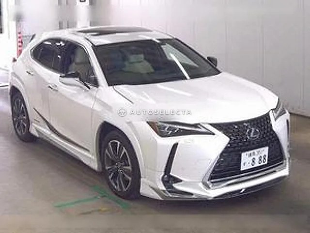 Lexus UX 2018, auction grade R