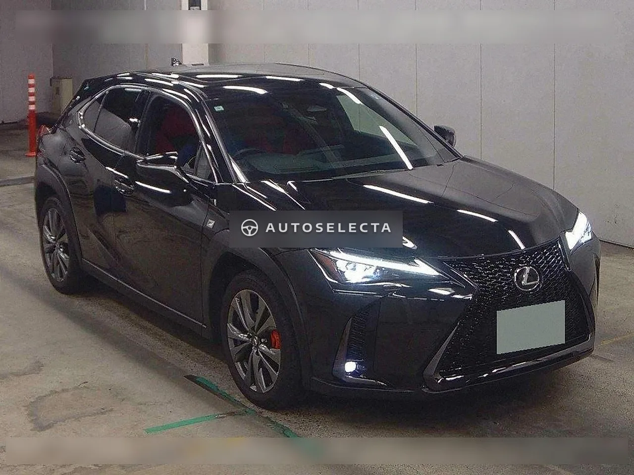 Lexus UX 2024, photo 1 of 6