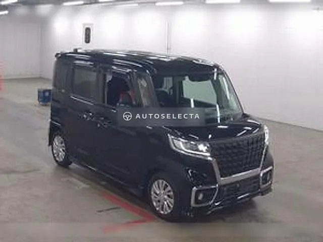 Suzuki Spacia Custom 2023, auction grade R