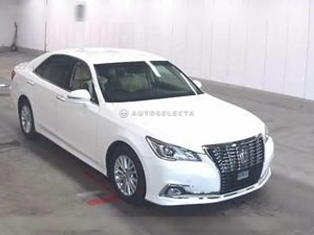 Toyota Crown 2016, auction grade 4