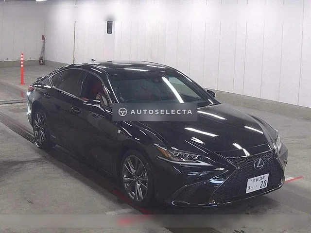 Lexus ES 2018, auction grade 4