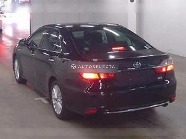 Toyota Camry 2016, auction grade 3.5
