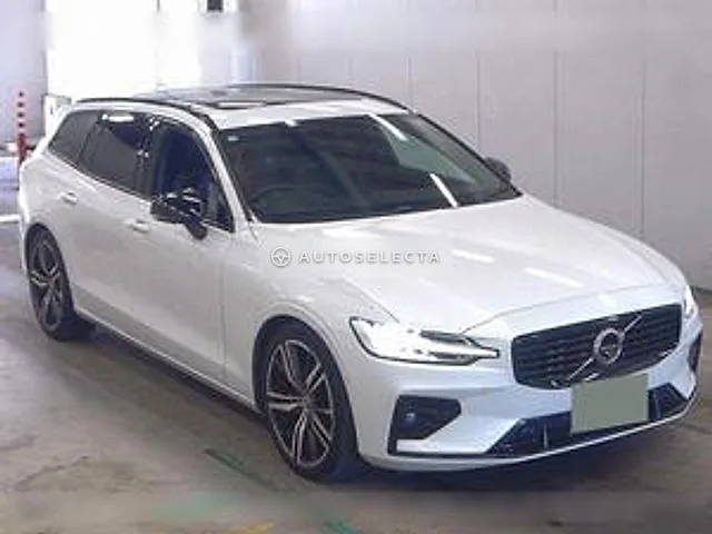 Volvo V60 2022, auction grade 4.5