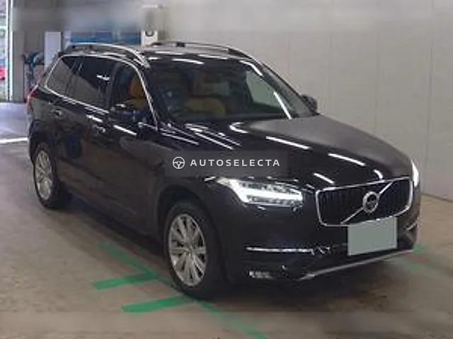 Volvo XC90 2017, auction grade 4