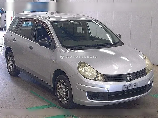Nissan AD Expert 2009, auction grade R