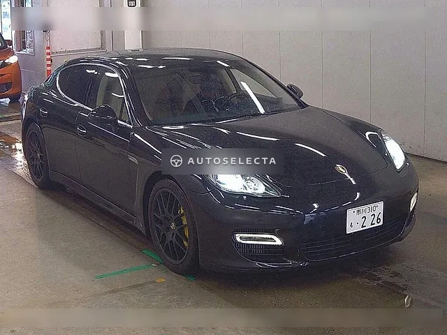 Porsche Panamera 2010, auction grade 4.5