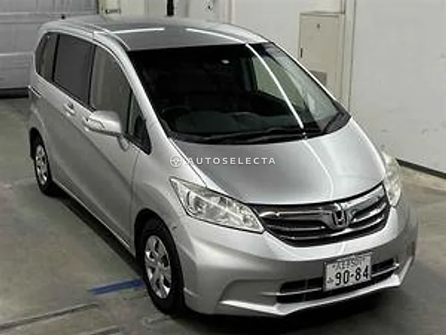 Honda Freed 2014, auction grade R
