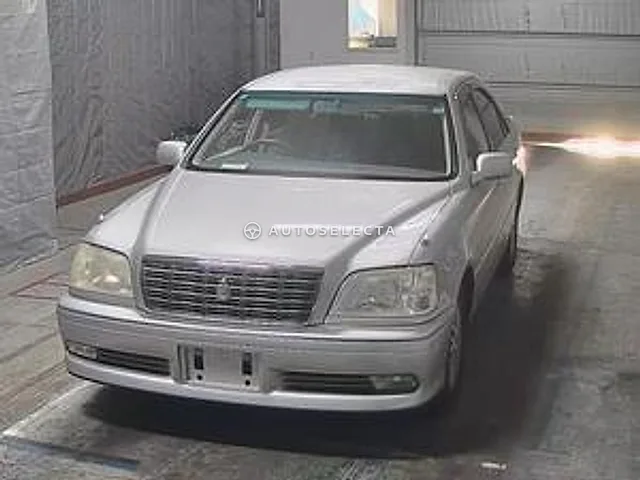 Toyota Crown 2001, auction grade 4