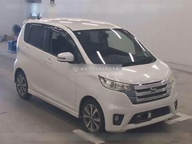 Nissan Dayz 2014, auction grade R