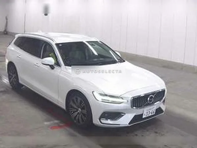 Volvo V60 2020, auction grade 3.5