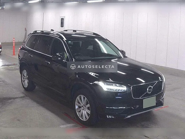 Volvo XC90 2018, auction grade 4.5