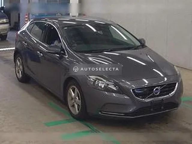 Volvo V40 2013