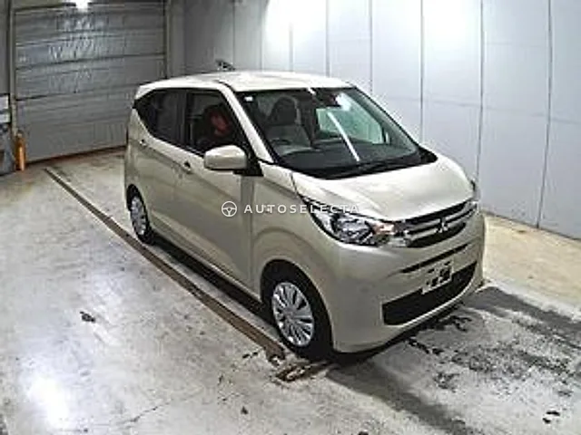 Mitsubishi eK Wagon 2025, auction grade 5