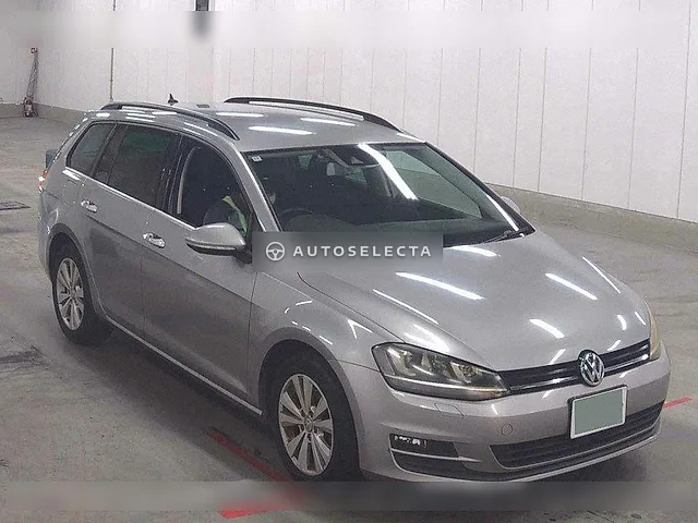 Volkswagen Golf Variant 2016, auction grade 3.5