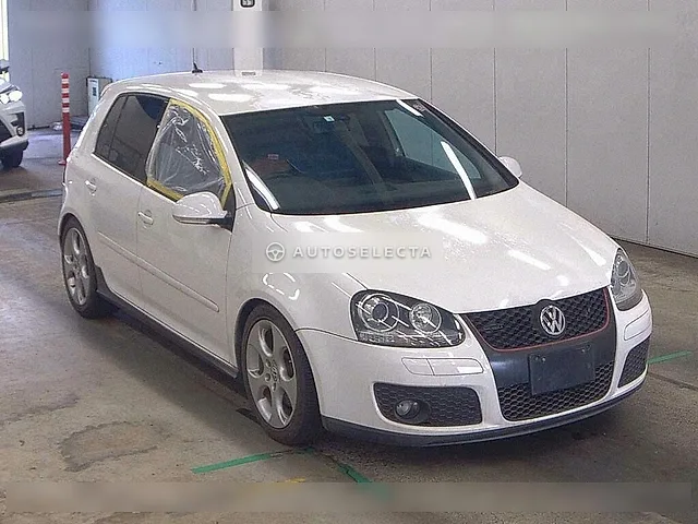 Volkswagen Golf 2006, auction grade 3.5
