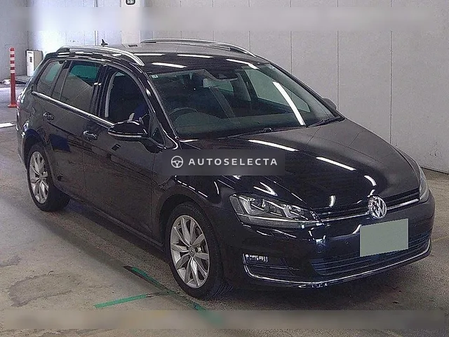 Volkswagen Golf Variant 2015, auction grade 4