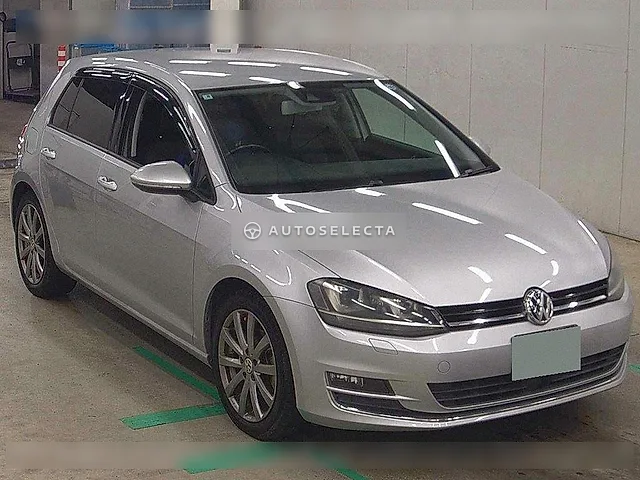 Volkswagen Golf 2015, auction grade 4
