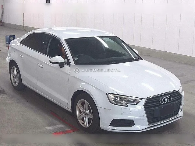 Audi A3 Sedan 2017, auction grade 4